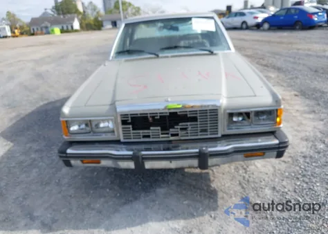 1981 Ford Granada from USA, damaged, VIN 1FABP27B8BA152554
